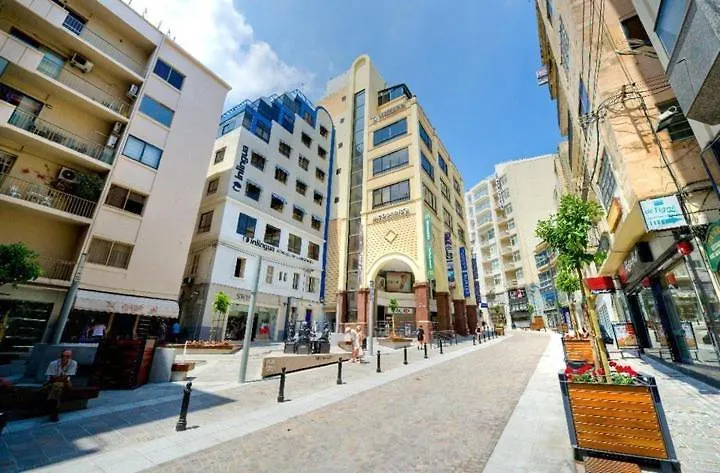Marvellous Apartment With Valletta And Harbour Views Sliema